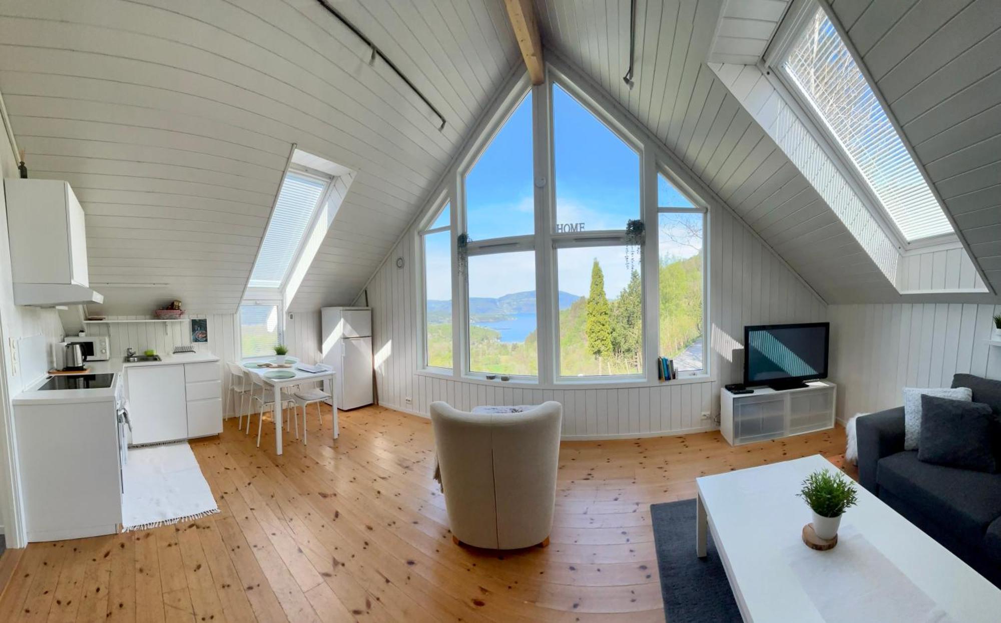 Fjord Road Apartment Hjelmeland ภายนอก รูปภาพ